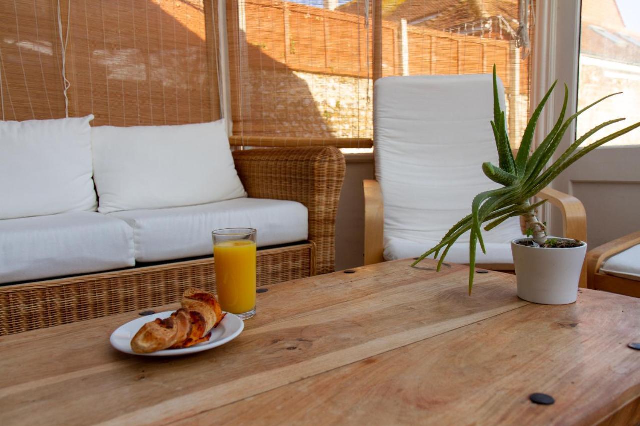 Bright & Cosy - Jacuzzi - Log Burner - King Beds Tangmere Exterior foto