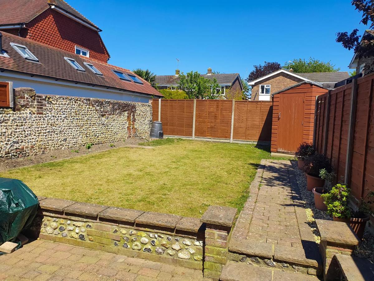 Bright & Cosy - Jacuzzi - Log Burner - King Beds Tangmere Exterior foto